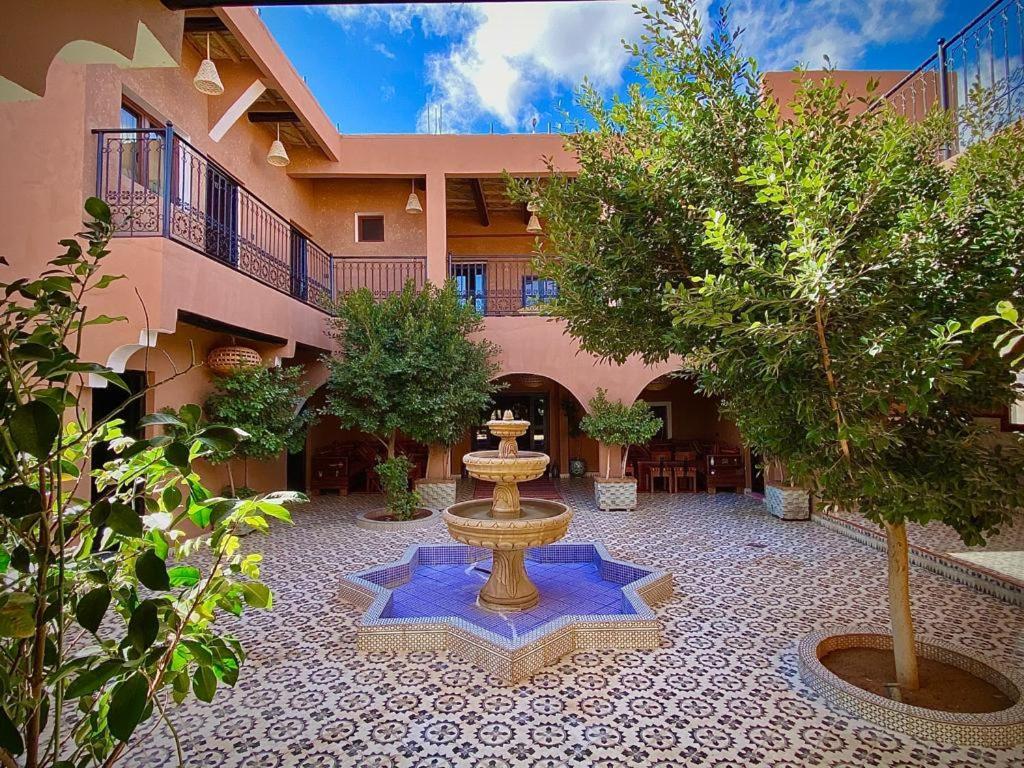 Riad Tamdakhte Ait Benhaddou Luaran gambar